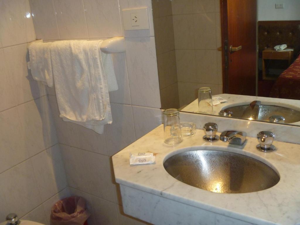 Turista Hotel Buenos Aires