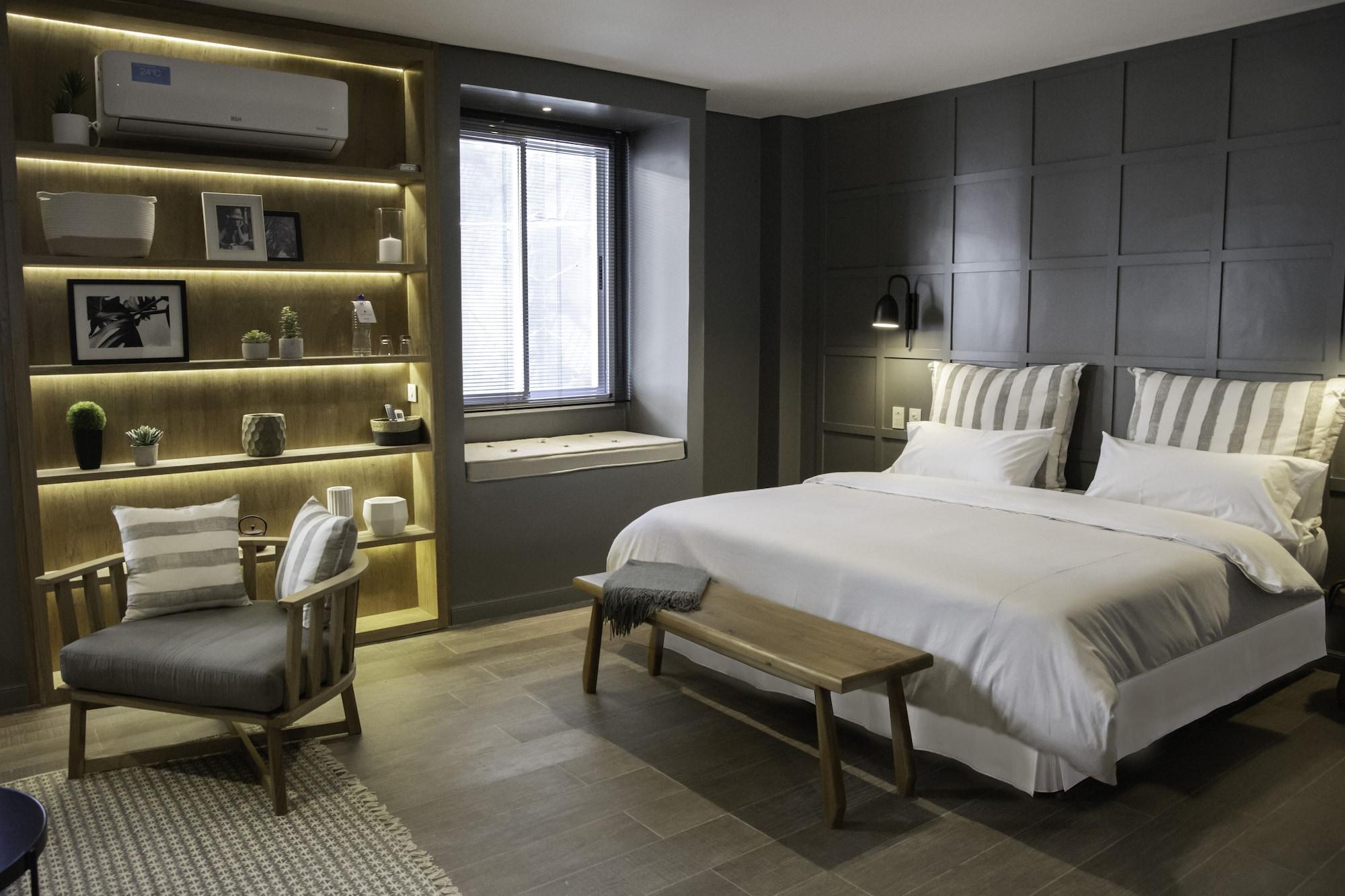 Carsson Downtown 4*