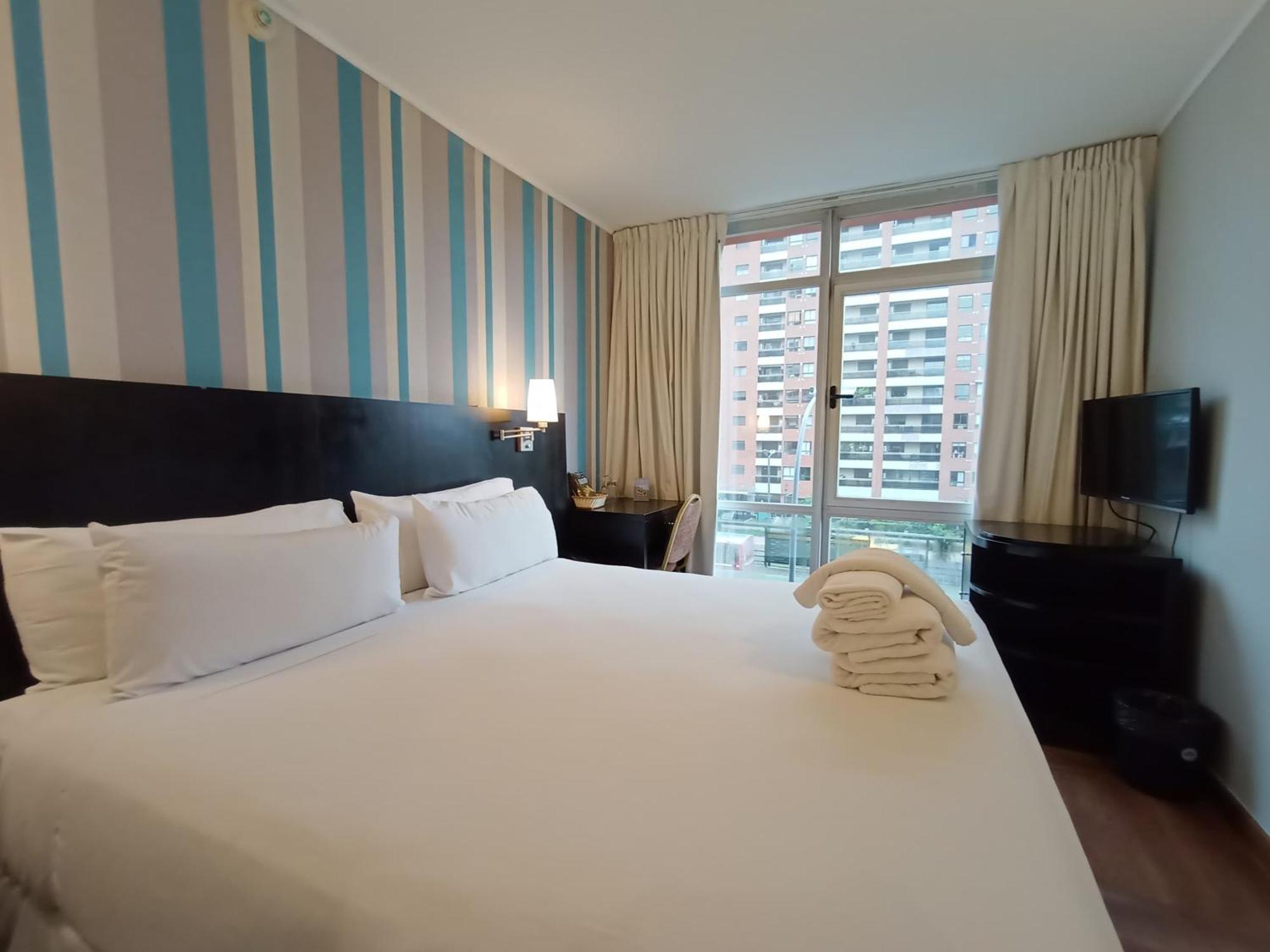 Hotel Ribera Sur