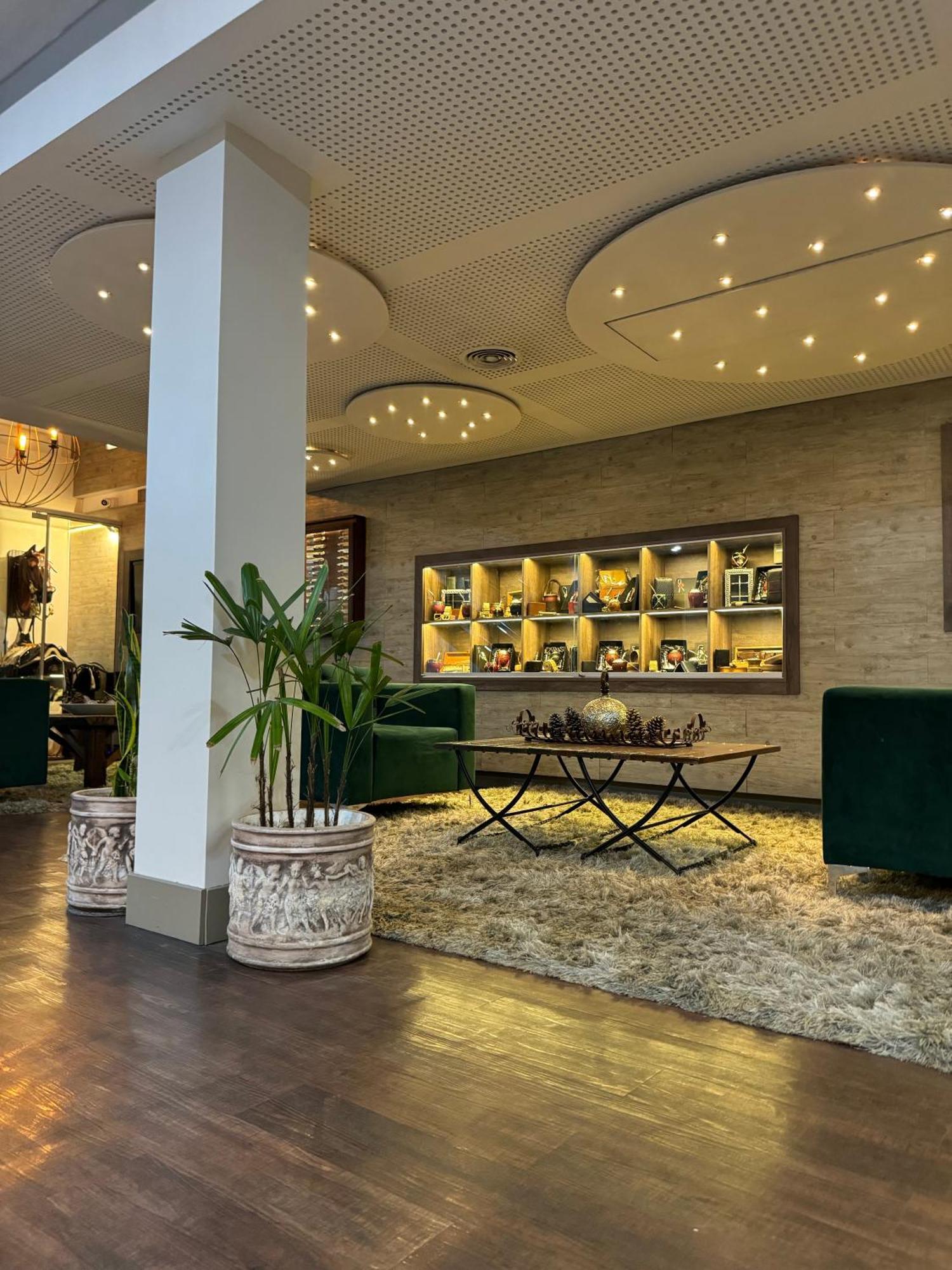 Hotel Facon Grande Buenos Aires