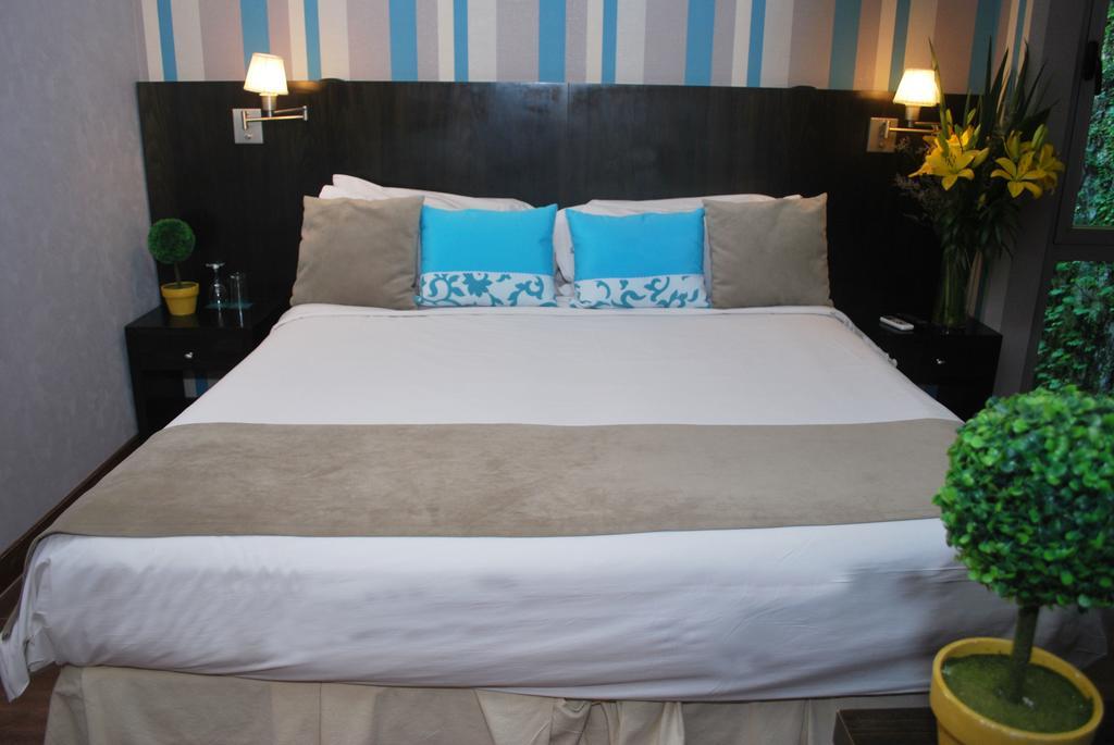 Hotel Ribera Sur