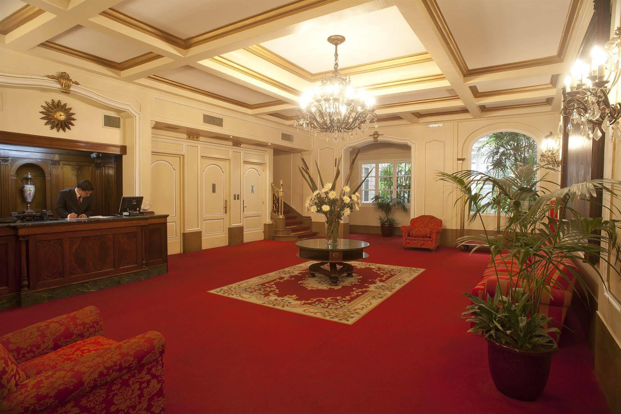 Hotel Carsson Downtown
