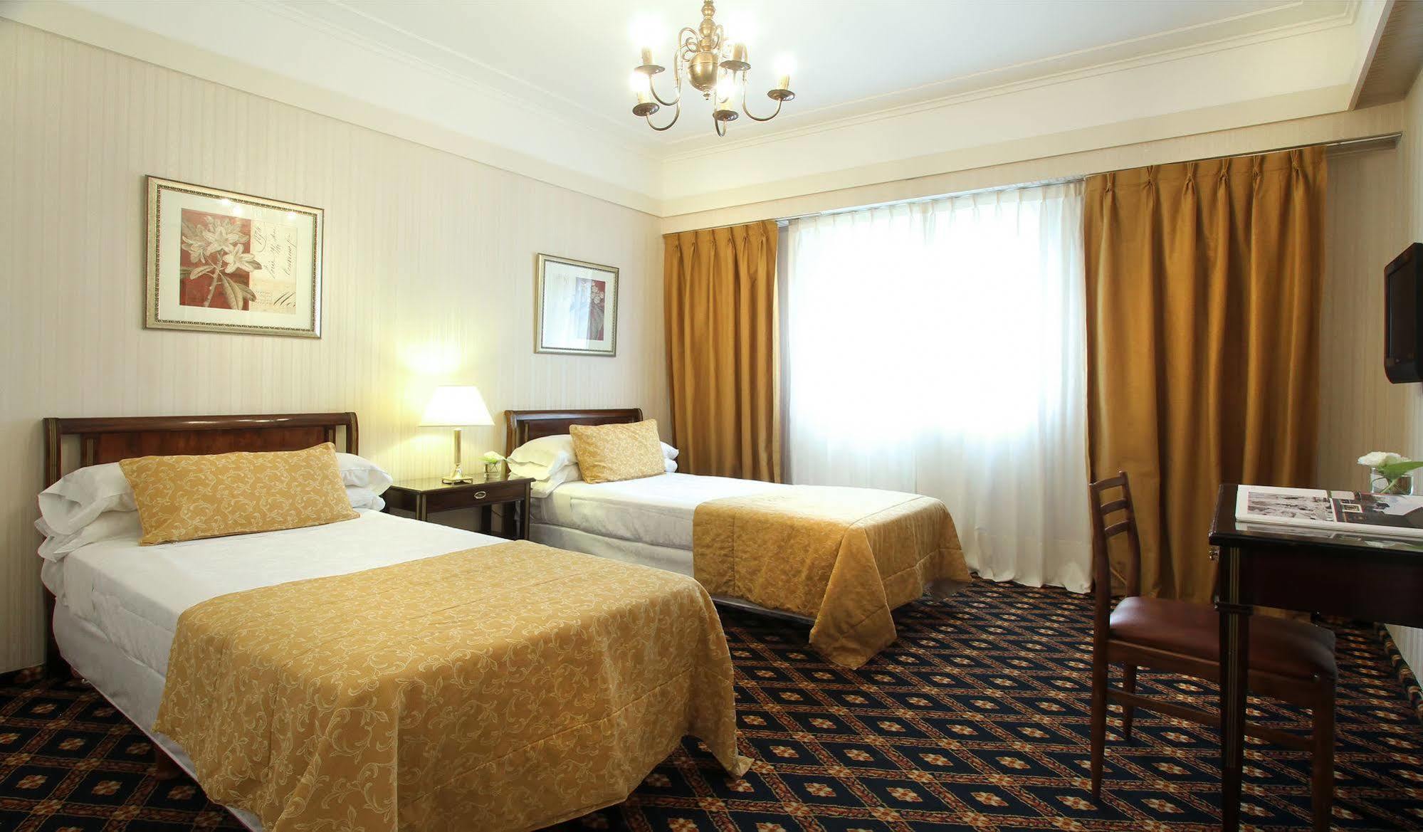 Hotel Carsson Downtown 4*