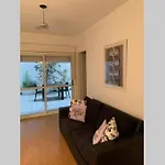 Amazing Apartment With Private Patio