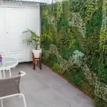 Hermoso Y Comodo Alojamiento Con Patio En Nunez