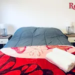 Rent Acevedo