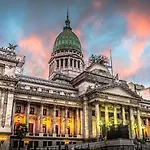 Hermoso Estudio A Estrenar En El Corazon De Buenos Aires Plaza Congreso