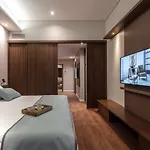 Huinid Obelisco Hotel