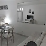 Acogedor Apartamento En Centro De Buenos Aires Cerca Del Obelisco