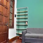 Silencioso Con Patio
