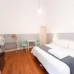 Lopez Hostel & Suites