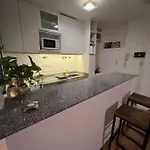 De Esa Home