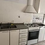 2 Ambientes Con Parrilla