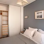 Acuna Point Palermo