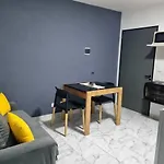 Departamento Zona Obelisco - Calma En Pleno Centro