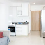 Apartamento Con Hermoso Patio Zona Centrica Caba 13