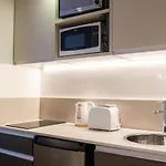 Studio Arce Suite Con Piscina Y Laundry