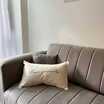 Grand Apartment In Recoleta