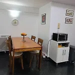 Espacioso Y Calido Departamento En Barrio Belgrano