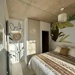Cerr Oro Soho Apartments - 52