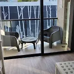 Apartamento Blanco Con Balcon