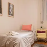 Fliphaus Junin 1435 - 4 Bd 8 Pax In Recoleta