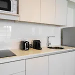 Be Libertador - 3 Lux 9 Pax Lofts 12
