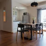 Castanea Deluxe Apartment