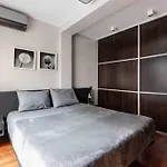 Stylish Home With Jacuzzi In The Heart Of Palermo
