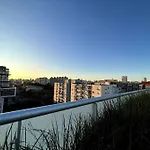 Beautiful Studio Apartment With Pool, Sauna Gym