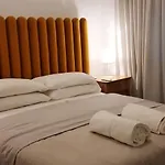 Fabulous And Quiet Apartment+Balcony In Barrio Norte. Your Easy Access To Buenos Aires!