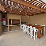 Casa Con Increible Terraza, Parrilla Y Pileta 21 Jovenes En Palermo