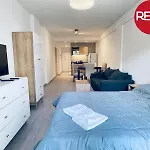 Rent Vera