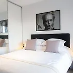 Ulmo Deluxe Apartment