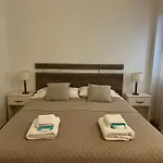 Comodo Ph Con Patio Propio