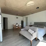 Modern And Brigth Studio In Palermo Hollywood