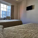 King\'S Hotel