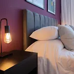 Quassia Beautiful Studio