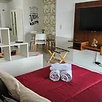 Muy Lindo Y Luminoso Departamento En Buenos Aires