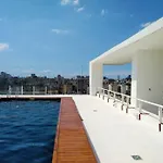 Amplio Y Moderno Monoambiente En Congreso