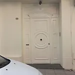 Departamento En Petit Hotel/ La Isla Recoleta