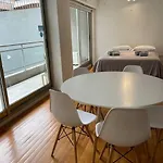 Studio In Soho With Pool