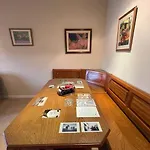 Big & Cozy Apt In The Best And Exclusive Recoleta