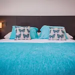 Soho Luxury Suites