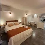 Capitan Suites