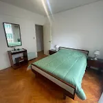 Hermoso Departamento En Recoleta Para 5-Z Facultad- Riobamba