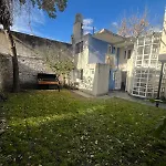 Casa Saavedra