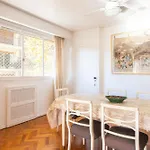 Sientete Y Disfruta Como En Tu Propia Casa