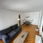 Departamento Dos Habitaciones Exclusiva Zona De Recoleta