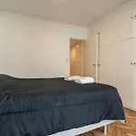 Hermoso Depto Para 4 Personas En Almagro Con Patio Privado
